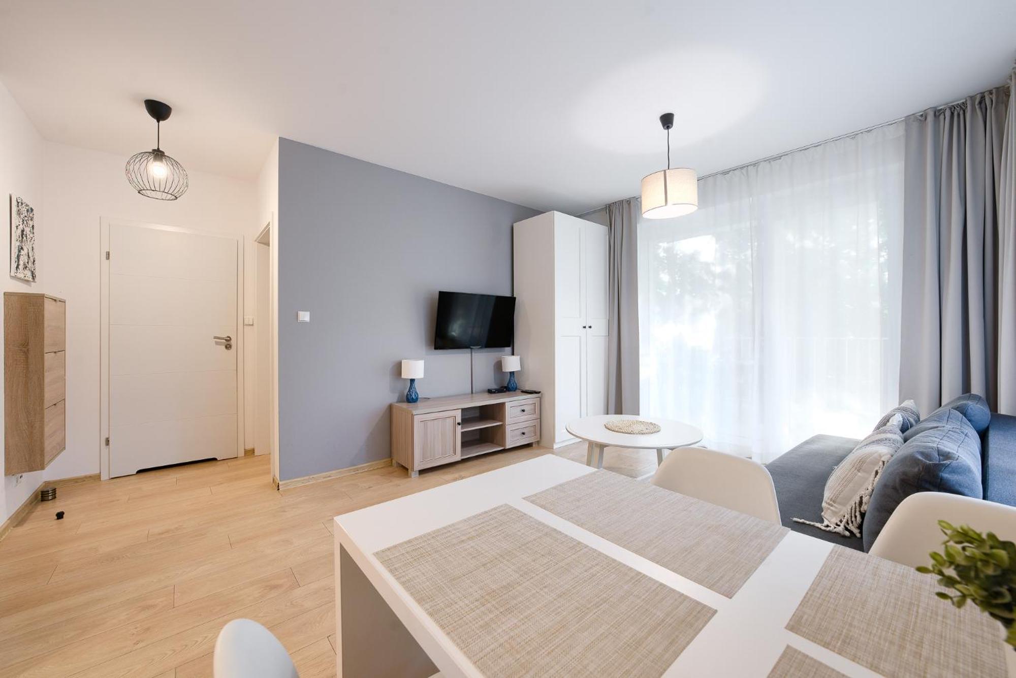 Apartamentyprzymorzu 010 Z Basenem Tarasem I Ogrodkiem Kolobřeh Exteriér fotografie